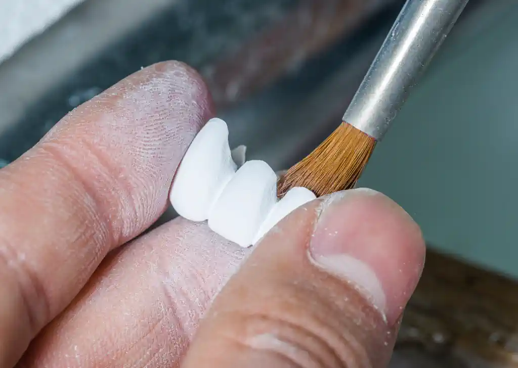 Dental Crowns in Turkey – Zirconium or Porcelain